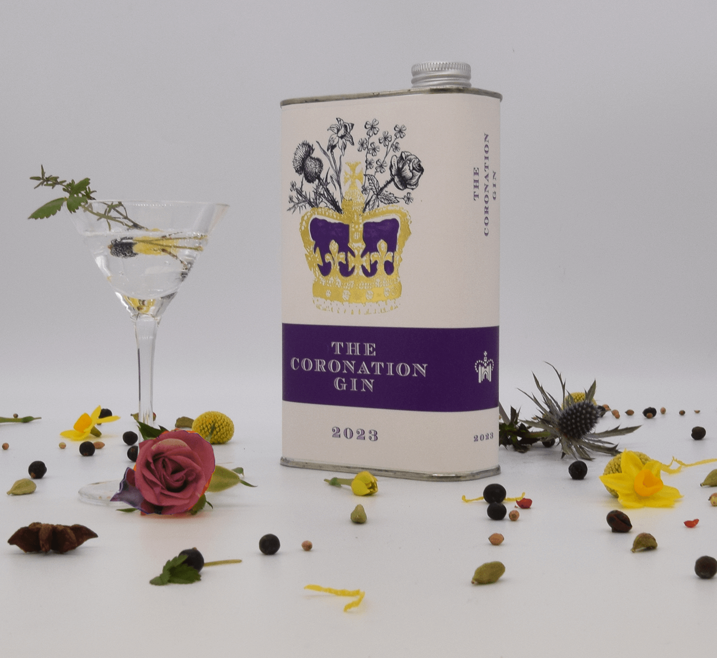 The Official, Gin In A Tin Coronation Gin, in Collaboration with Historic Royal Palaces to celebrate the Coronation of King Charles III