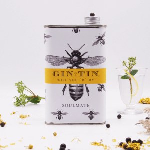Gin in a tin with a bee illustration